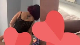 Kızıl Saçlı Zengin Milf