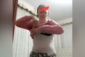 Kızın Geniş Arşivi
