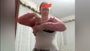 Kızın Geniş Arşivi