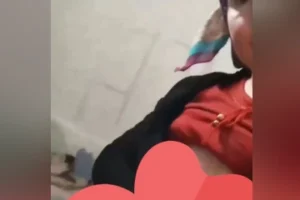 Sebahat Abla Genç Sevgilisine Video Atıyor