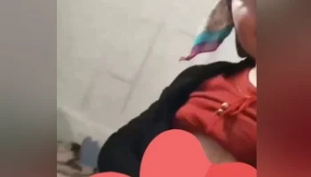 Sebahat Abla Genç Sevgilisine Video Atıyor