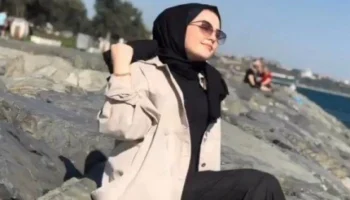 Türbanlı Zahide
