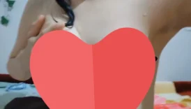 Beyaz tenli 18'lik çıtır