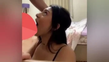 Beyler eleman 2 kızla beraber yayın açmış