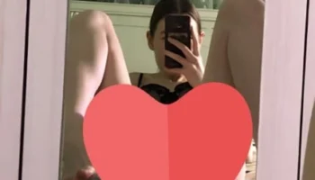 Bir yaz instagram aşk meşk hayaliyle girip sadece sikiş nudeleri ile çıktığımız serüvenlerden biri daha