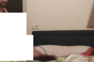 Büyük Memeli Beyaz Tenli Kızı Sikiyor (11 dk)