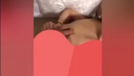 Canlı yayın açıp sevgilisini zorla sikiyor
