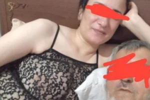 Gavat Dayı ve Türbanlı Eşi