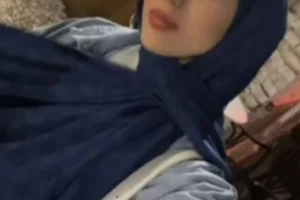 Genç Türbanlı Azgın Ayşenur
