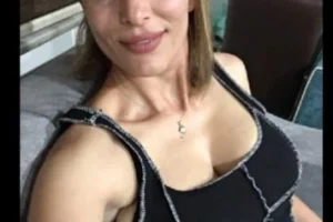 Günün Evli Çifti Bol içerikli