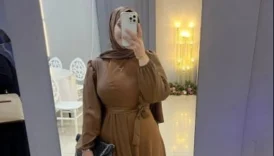 Güzel tombul türbanlı kızın arşivi