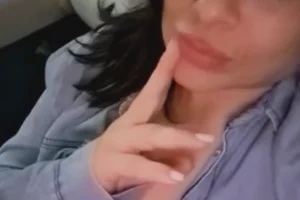 Kocaman Göğüsleri Olan Hatun