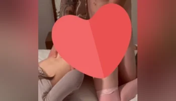 Offf, iki tane süt beyazı dünya güzeli karıyı çekmiş