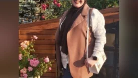 Türbanlı Hemşire Beyaz Tenli Semra