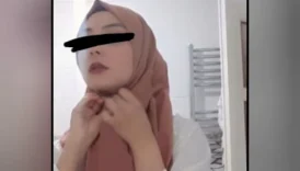 Türbanlı kızın küçük memisleri çok tatlı