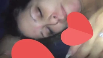 Dolgun Azgın Olgun Milf, Grup Sikişinde İyi Seyirler !