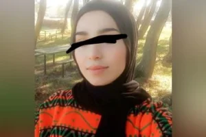Türbanlı kızın video ve resimleri