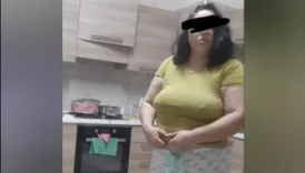 Türbanlı mature