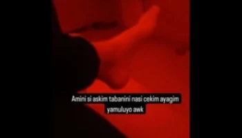 Z Kuşağı Hatundan Harika Amcık ve Memeler (Ayak İçerir)
