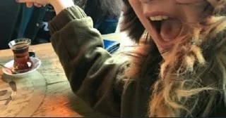 Azgınlıktan Ayıcık Yalayan Hatun