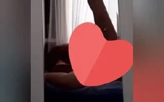 Beyaz tenliyi çatır çutur sikiyor