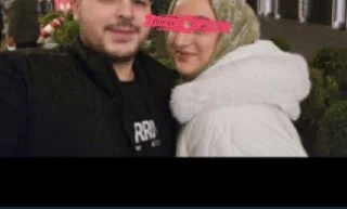 Bir Türbanlı Daha Muhtemelen Evli Kocası İle Fotoları Var