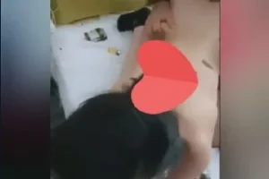 Çıtır kızı grup skiyorlar kız çok fena azgın 16dk