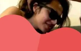 Esra sevgilisine sakso çekip sonrada domalıyor