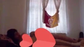 Genç çıtırı fena skiyor