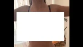 Güzelim Hatuna Vurmadan Önce Geyik Yapmayı İhmal Etmiyor