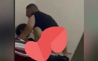 Mahallenin delisini escorta götürmusler