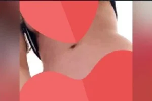 Tarak ile kendinden geçen genç kızımız