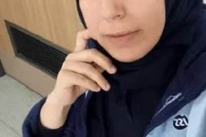 Temizlik Görevlisi Azgın Türbanlı