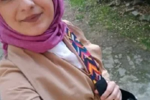 Türbanlı Fıstık Hümeyra'nın İfşa Arşivi (sikiş bonuslu)