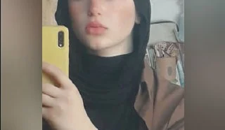Türbanlı genç kız #2