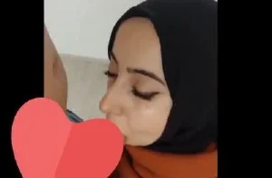 Türbanlı hatun sakso