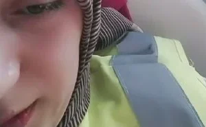 Türbanlı iş güvenliği uzmanı yeni videolar eklendi