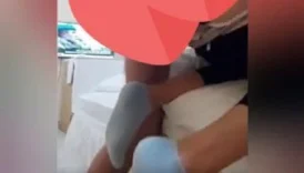 18lik körpe Melis'i “gel buraya kaçma” diyip taytını sıyırıp oracıkta domaltıp sikti