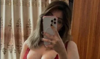 Balıketli Sarışın anonim hatun