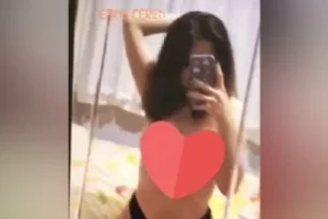 Böyle küt saçlı hatunlara da ayrı bi hastayım