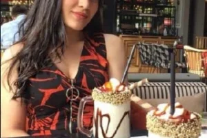 Elif m*stürbasyon üyemiz almış