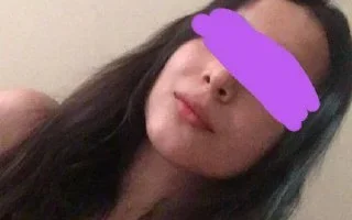 Eski sevgili Esma. 22 yaşında, Ankarada yaşıyormuş