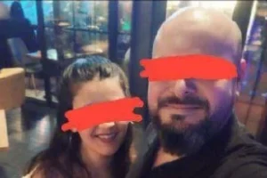 Fantazi meraklısı kel abimiz ve karısı