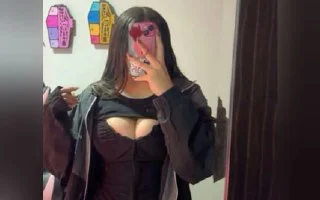 İsmi Canan, 22 yaşında, C2'den düşmüş