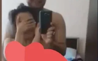 Olgun adama siktiren genç utanıyor
