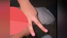 Sarhoş türk kızı kimin s*ktiğini bile bilmiyor sırayla s*kiyorlar *mk
