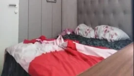 Tırcı Kocası Yoldaykan Mahallenin Gençlerine Veren İhtiyar