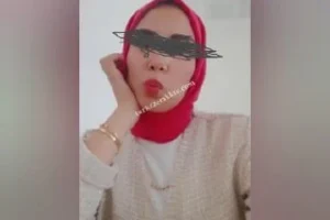Türbanlı hatundan çok fena pozisyonlu foto arşivi