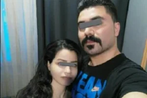 Türbanlı kadın ve kocası