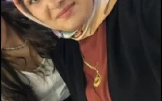 Türbanlı Karısını Paylaşan